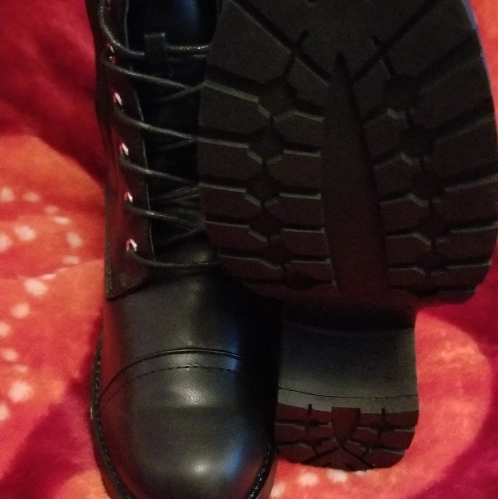 Booties - Picture 5 of 7